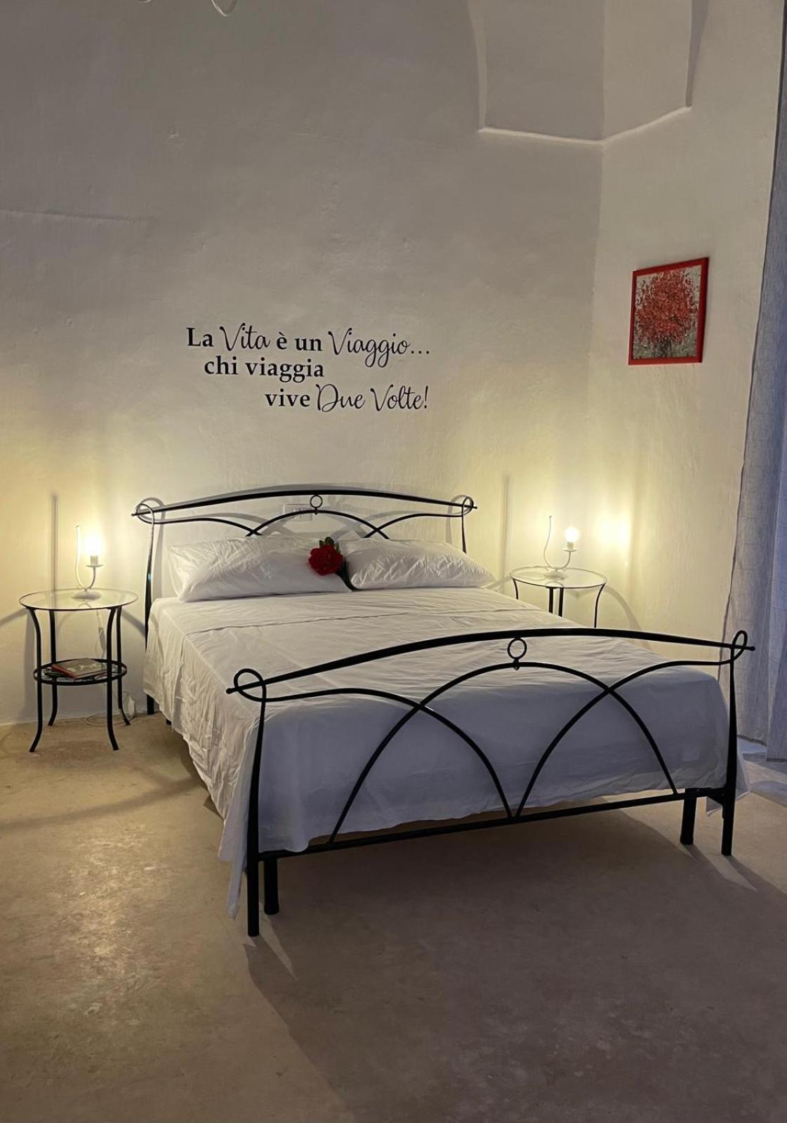 Cortile Carducci Hotel Racale Bagian luar foto