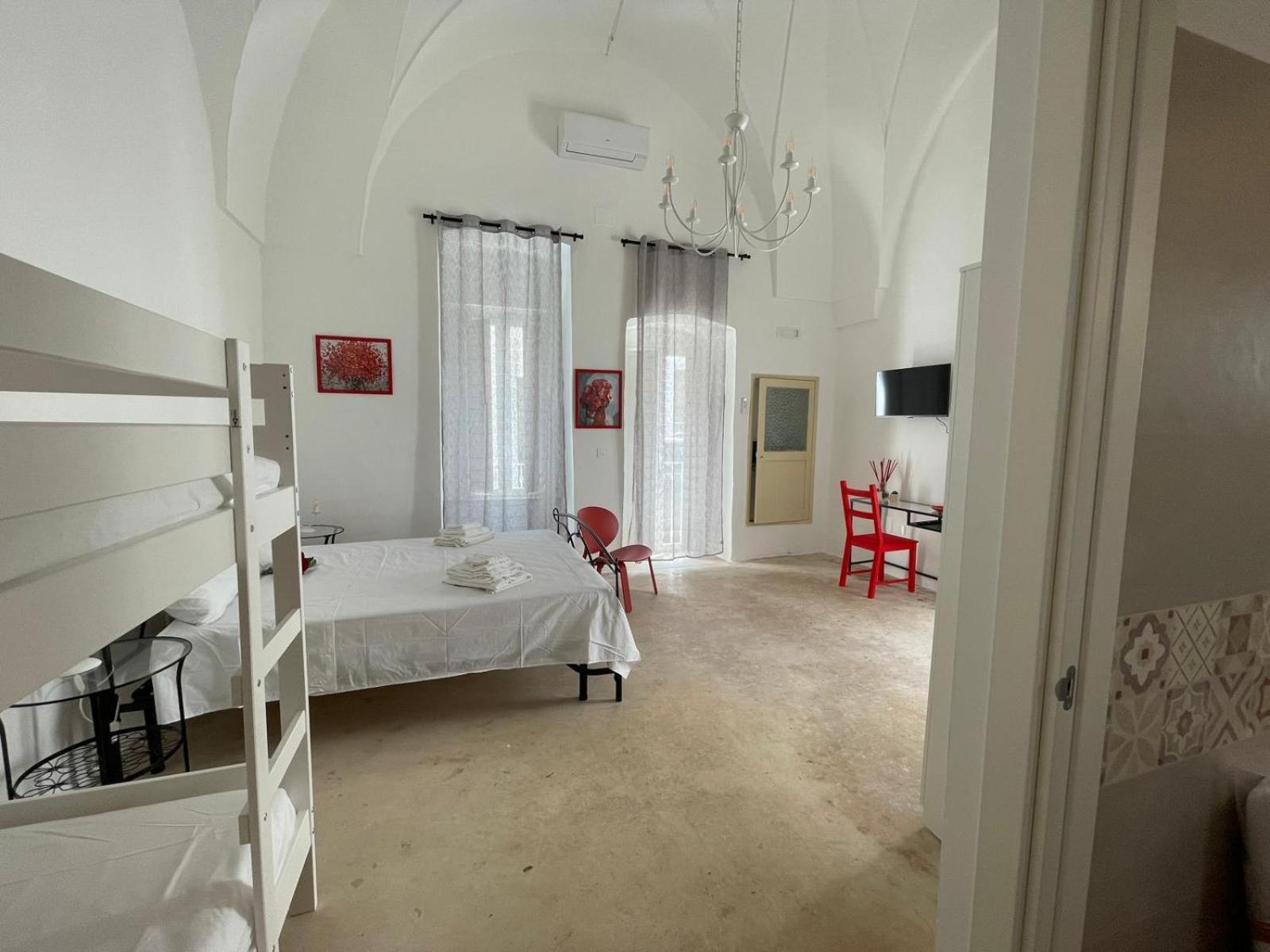 Cortile Carducci Hotel Racale Bagian luar foto